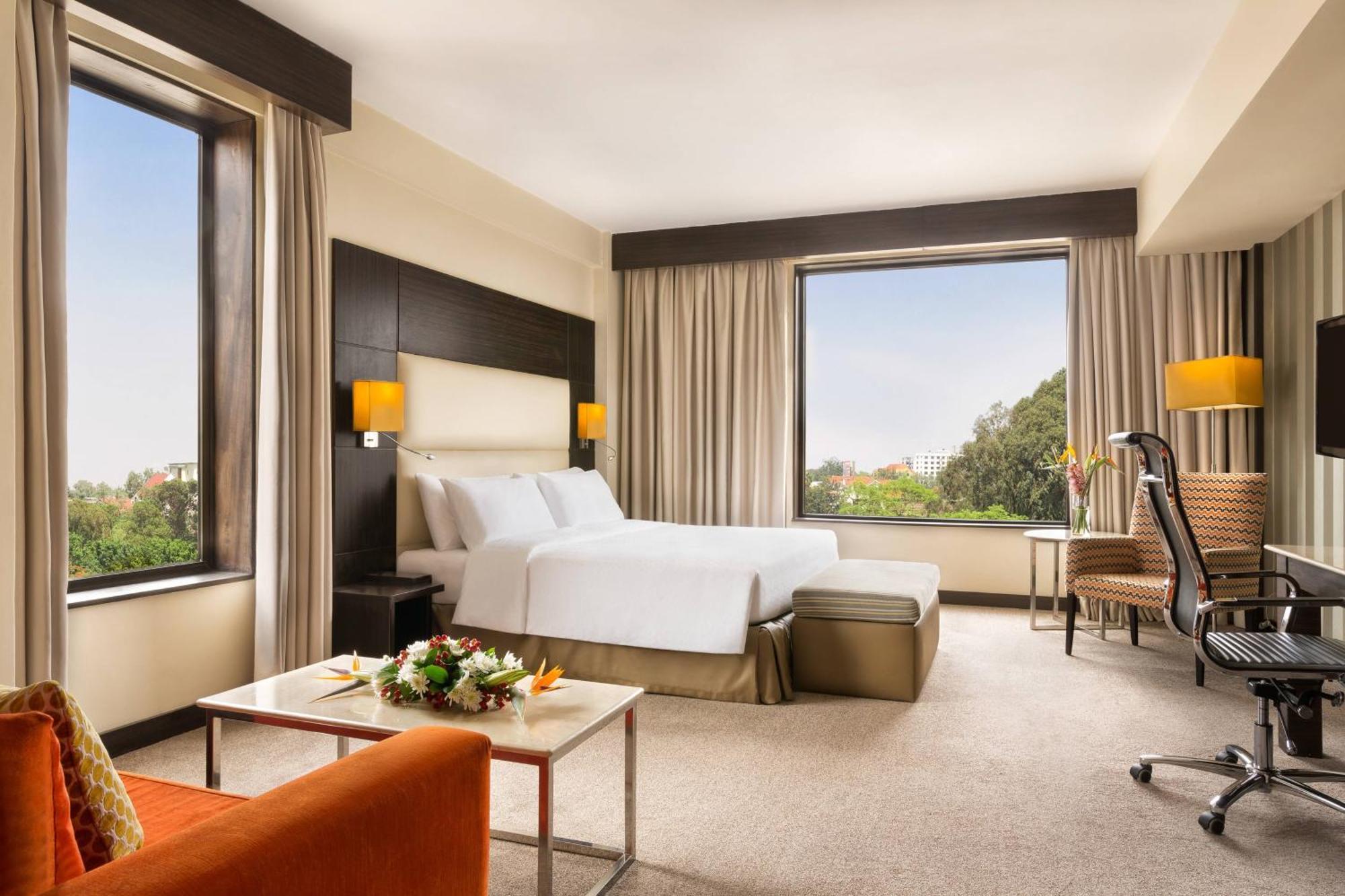 โฟร์ พอยต์ บาย เชอราตัน ไนโรบี เฮอร์ลิงแฮม Hotel ภายนอก รูปภาพ