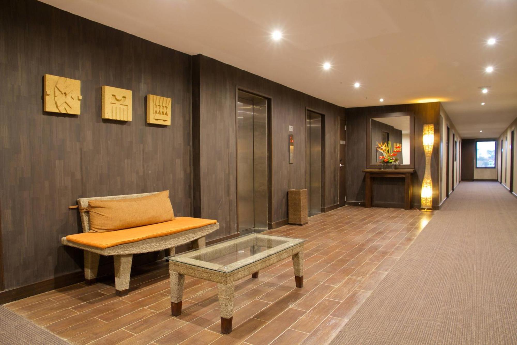 โฟร์ พอยต์ บาย เชอราตัน ไนโรบี เฮอร์ลิงแฮม Hotel ภายนอก รูปภาพ